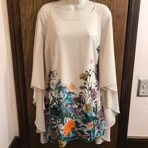 Cecico Tunic Dress Butterfly’s and Flowers Size M